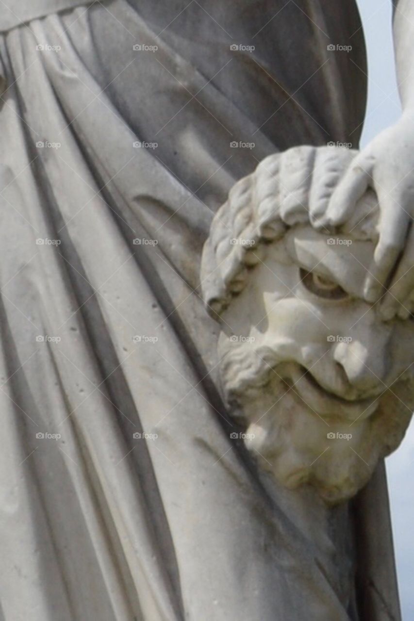 Statue in Paris