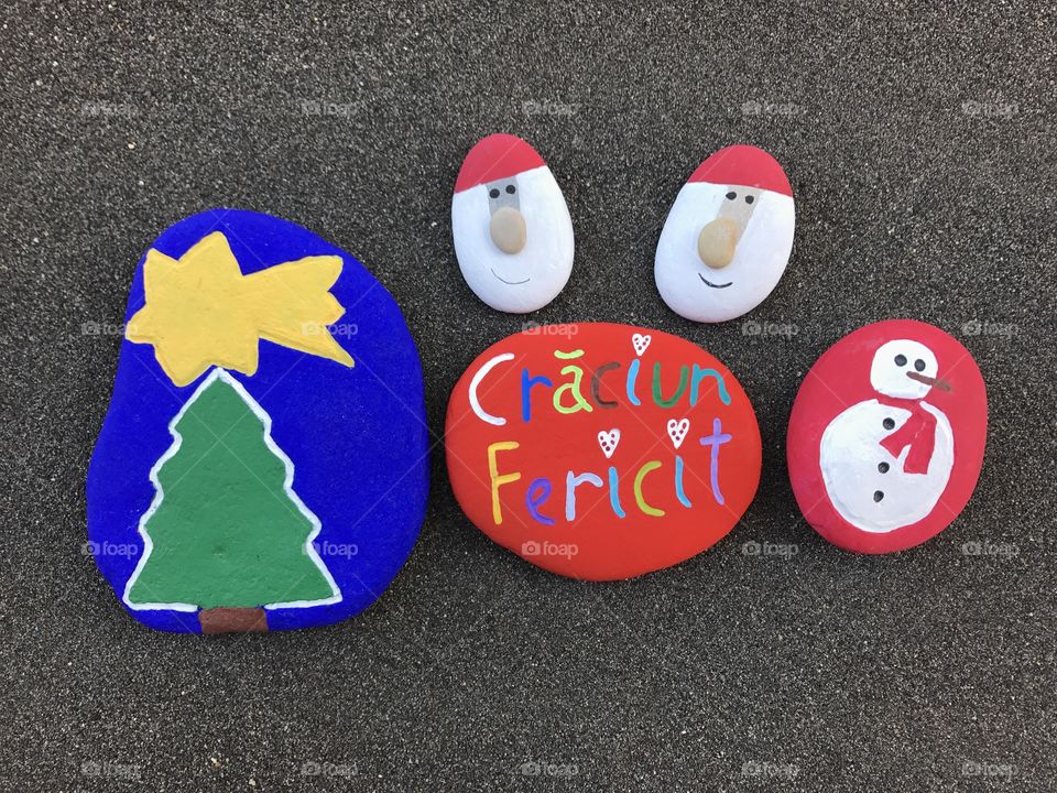 Craciun Fericit, romanian Merry Christmas on stones 