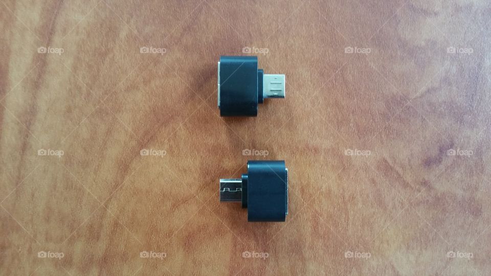 Micro USB data adapter