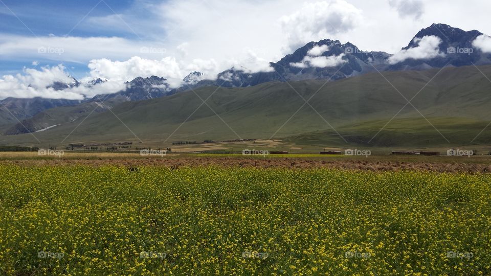 Chinese Tibet mountains