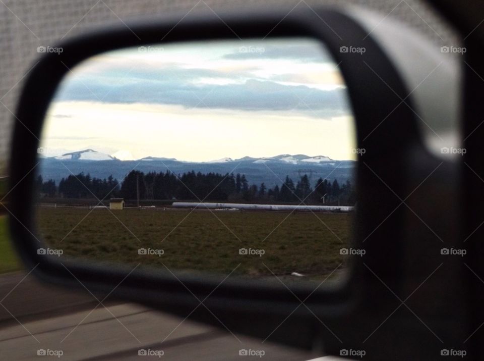 Reflection in car mirror 