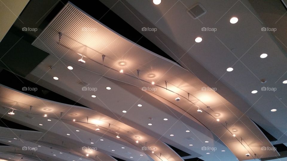 Modern ceiling design and lighting