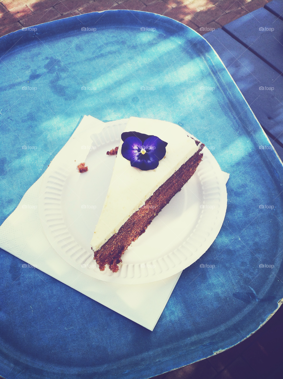 cake flower blue tray by bumbiru