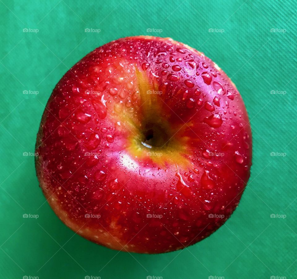 Organic apple 