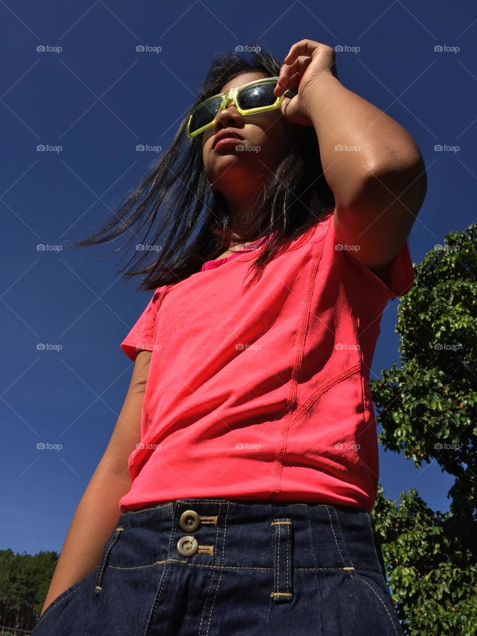 Young girl wearing shades 
