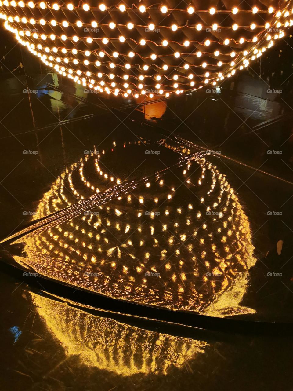 Installation in the form of a circle