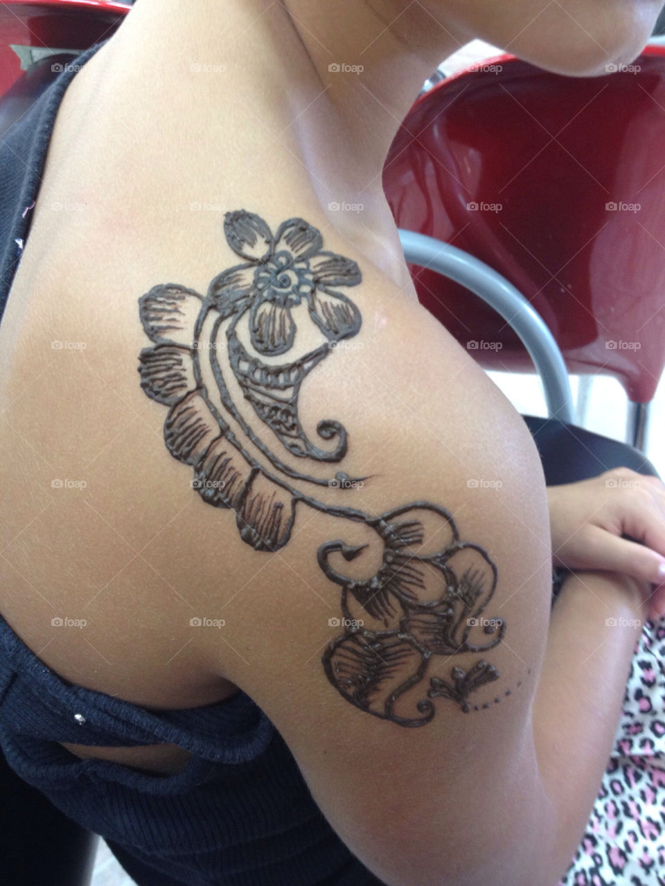 girl pretty tatto henna by n8ivetxn