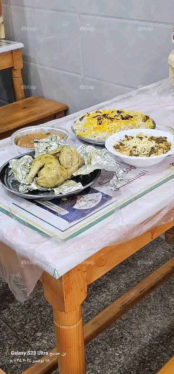 A very beautiful picture, and there is no better picture than it. There is no better picture of green herbs and colorful, red and white roses than it. Glory be to God, the natural and picturesque view, and there is no more