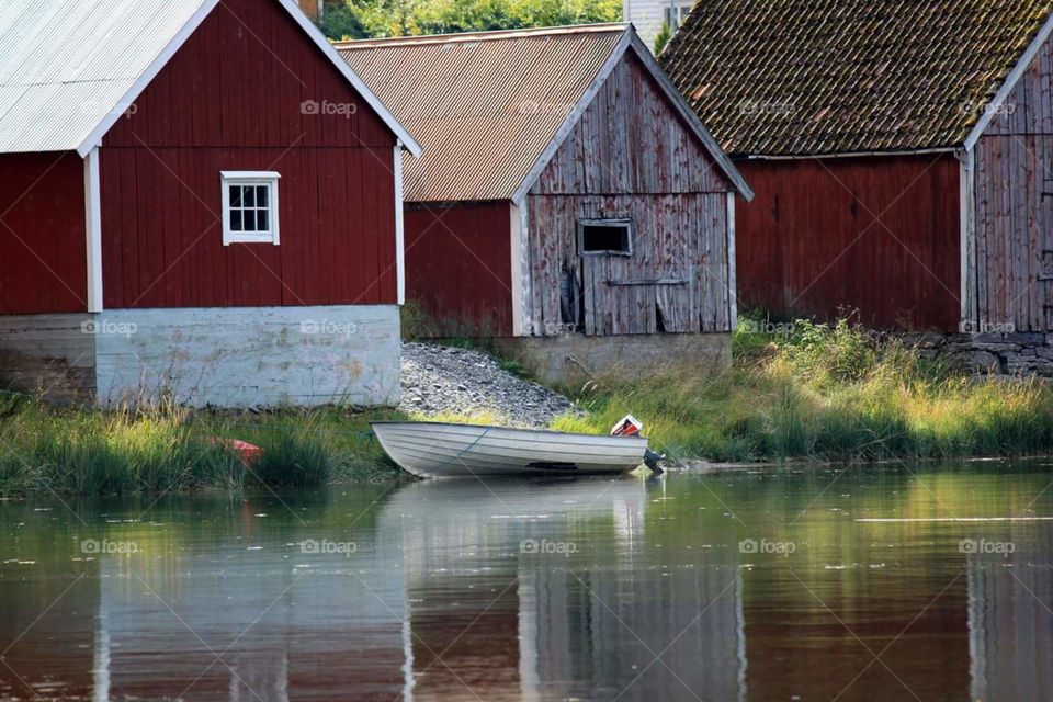 From Norway,  Lærdalsøyri