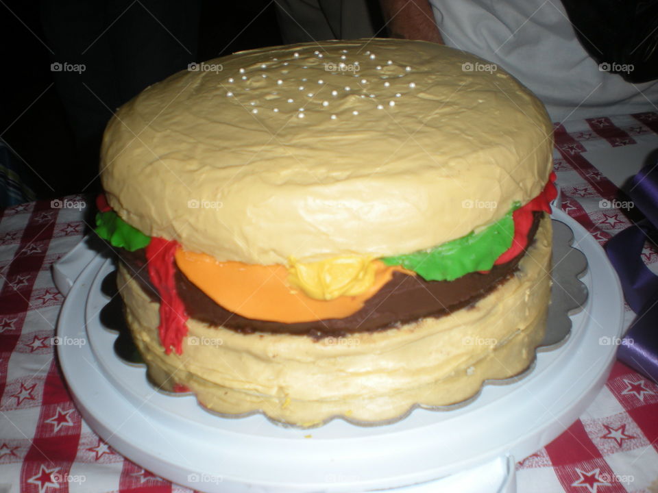 "Cheeseburger" cake. very imaginative three layer cake