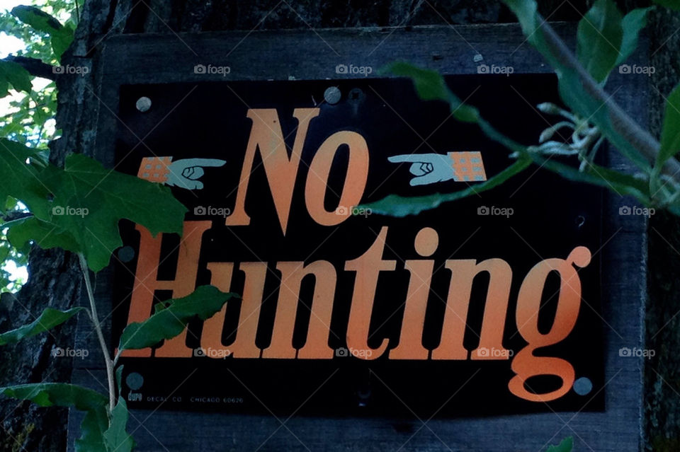 hunting sign vintage hands by miowan