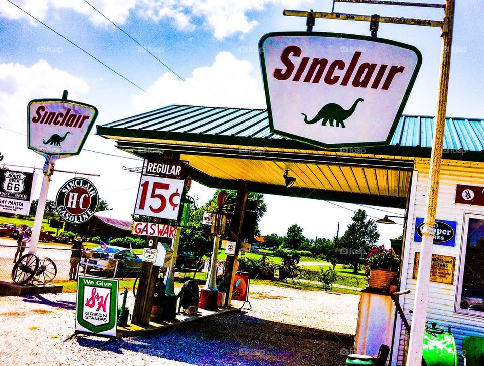 Vintage Sinclair Gas Station
