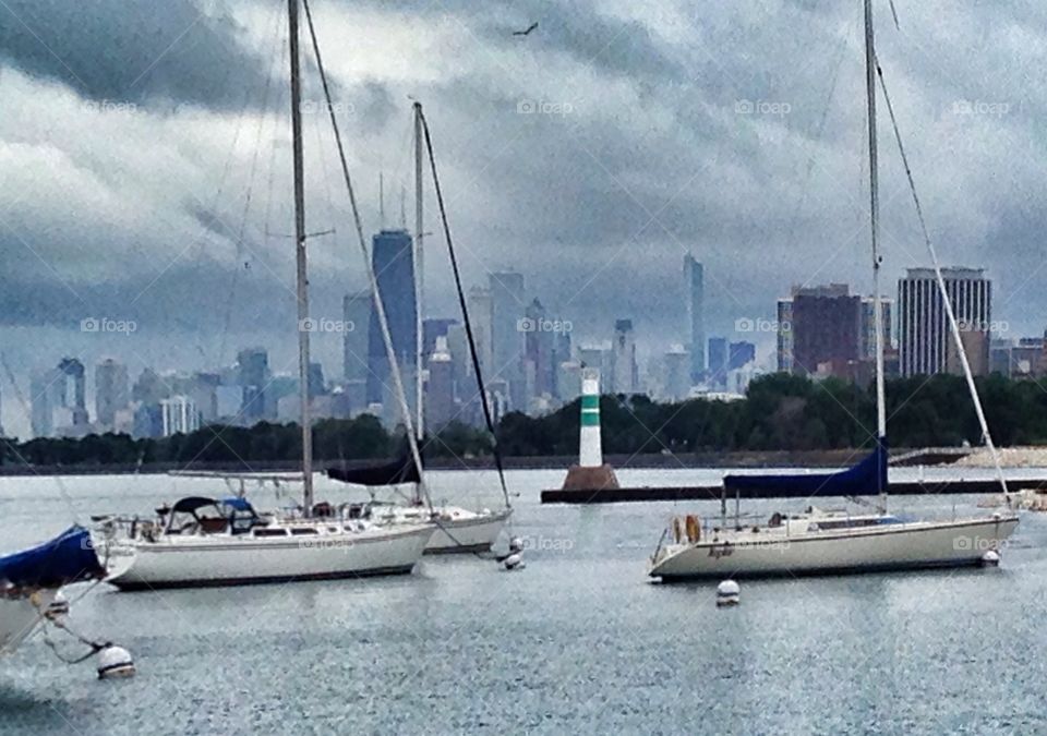 Sailboats on the lake. Chicago skyline