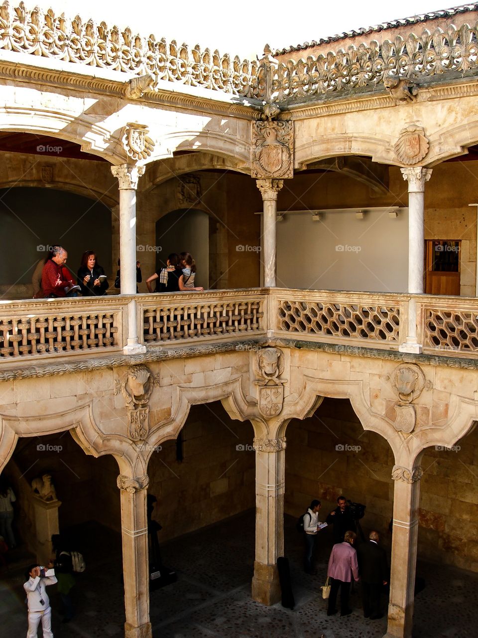 Patio Casa de las Conchas. Patio interior de la Casa de las Conchas (Salamanca - Spain)