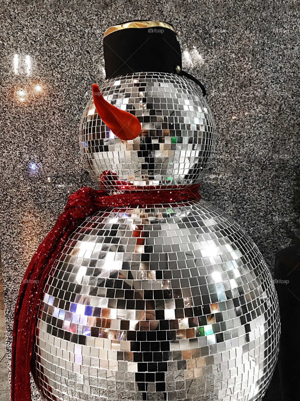 Snowman made of disco balls 