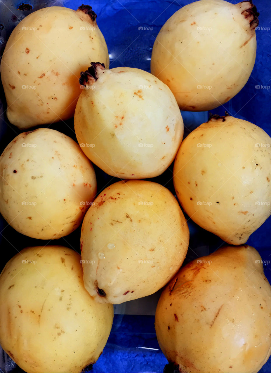 Guava Fruit! Exotic Fruits brimming with freshness and flavor. Fruit so ripe, it burst with juice when you bite into it. Eat it for the taste, love it for the nutrition!