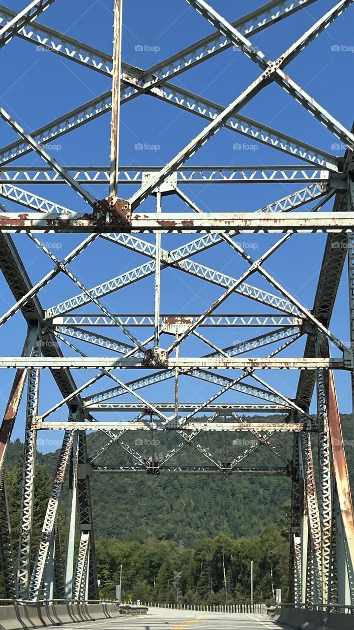 The close-up of rustic bridge