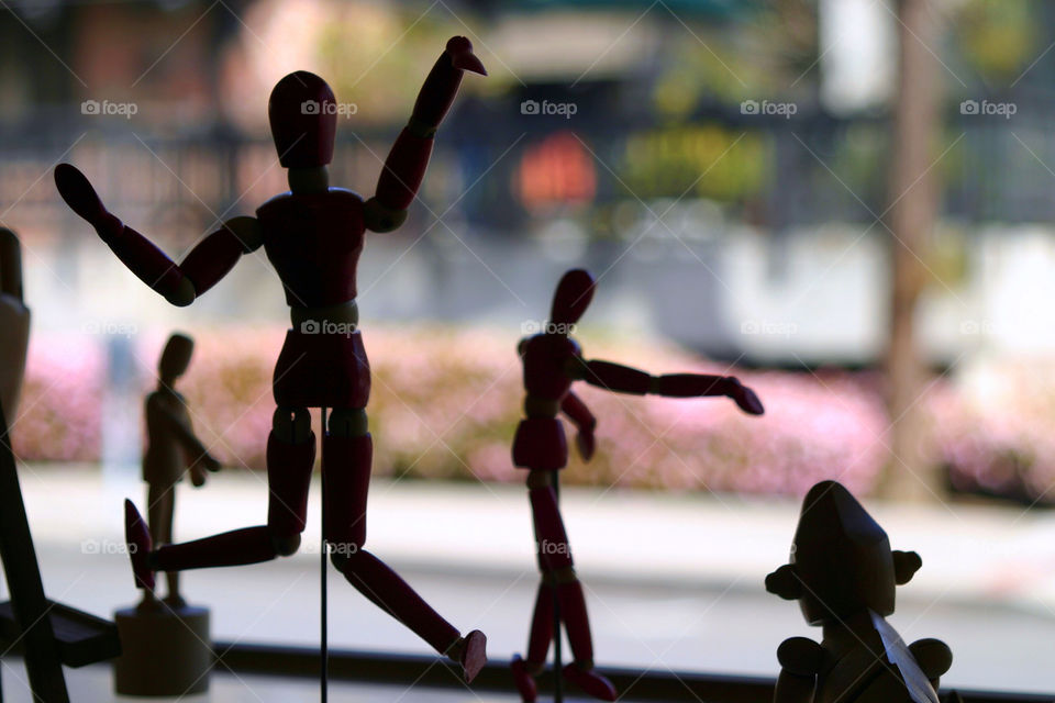 macro model wood toy by hlehnerer