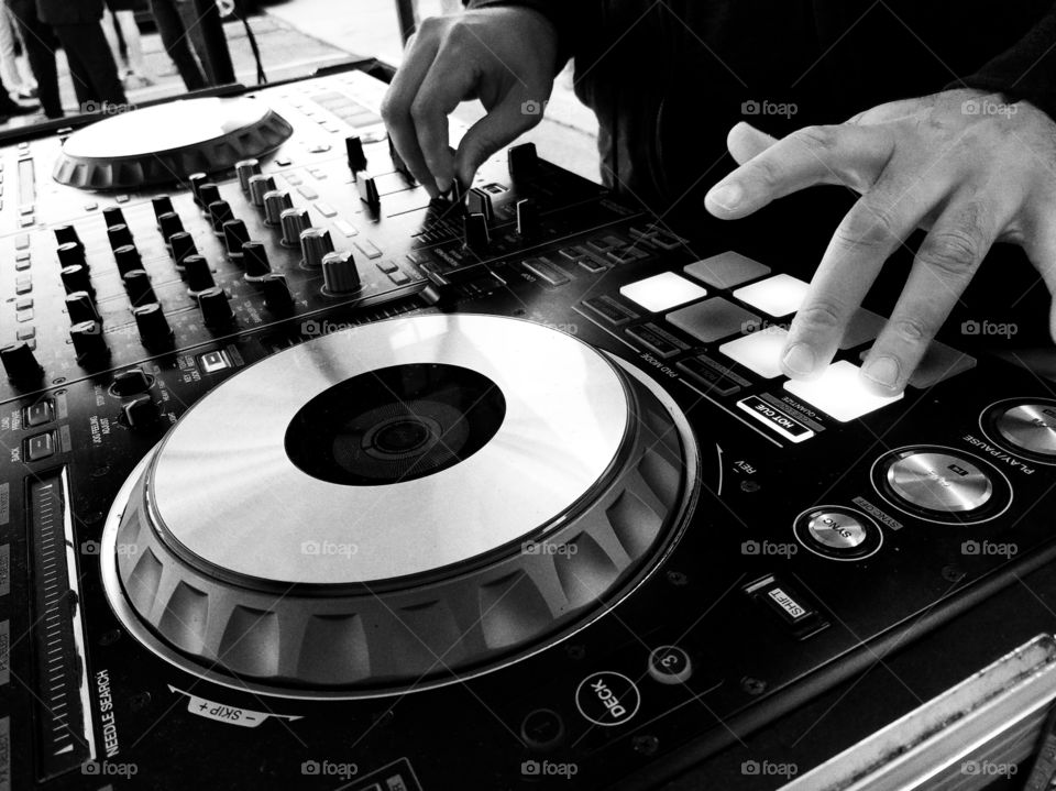 DJ Marcus Angel in the mix