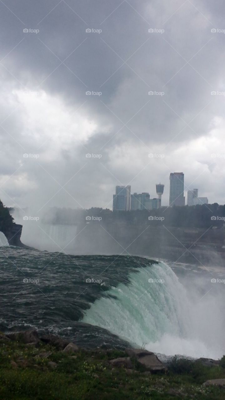 Niagara Falls mist