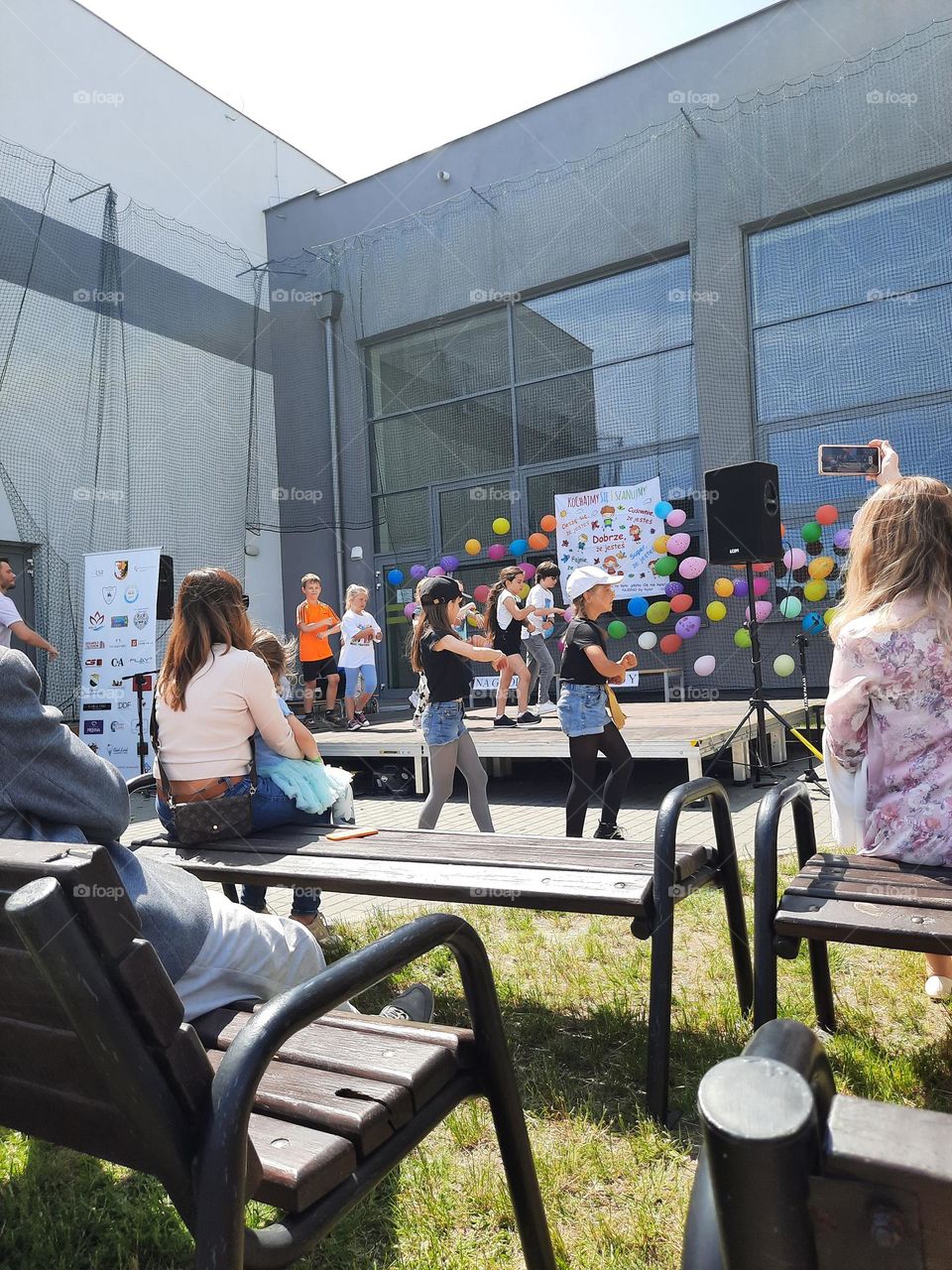 children's performances on school day in May