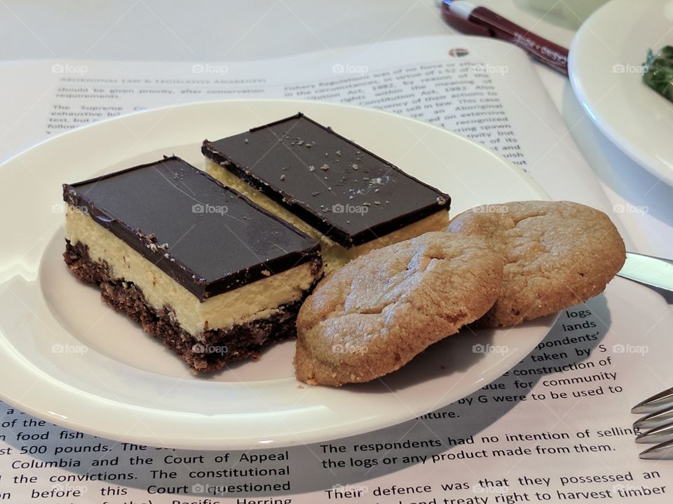 pair of delicious Nanaimo bars and delicious peanut butter cookies