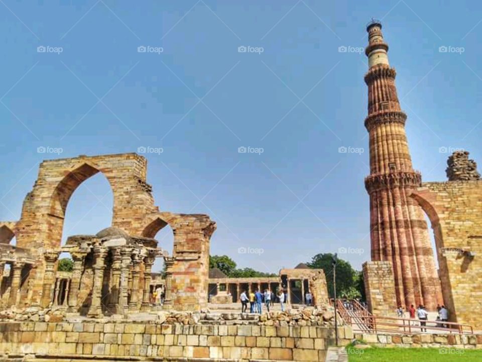 qutub minar in india.unique place in india