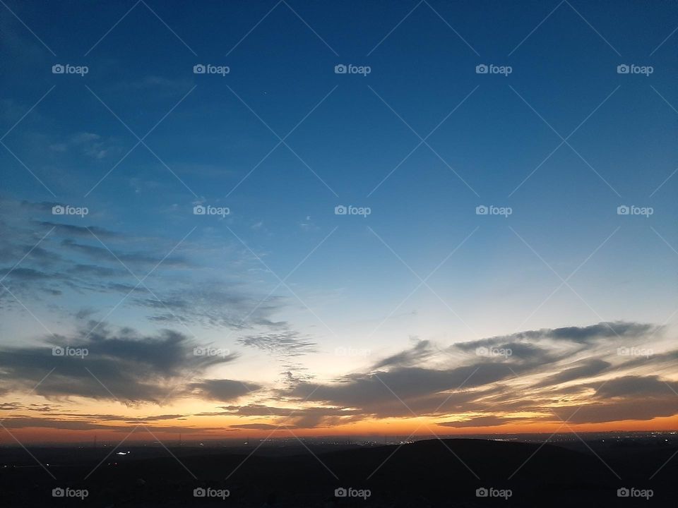 Please, I want you to support me, I need your help, I am poor, I need dollars, please