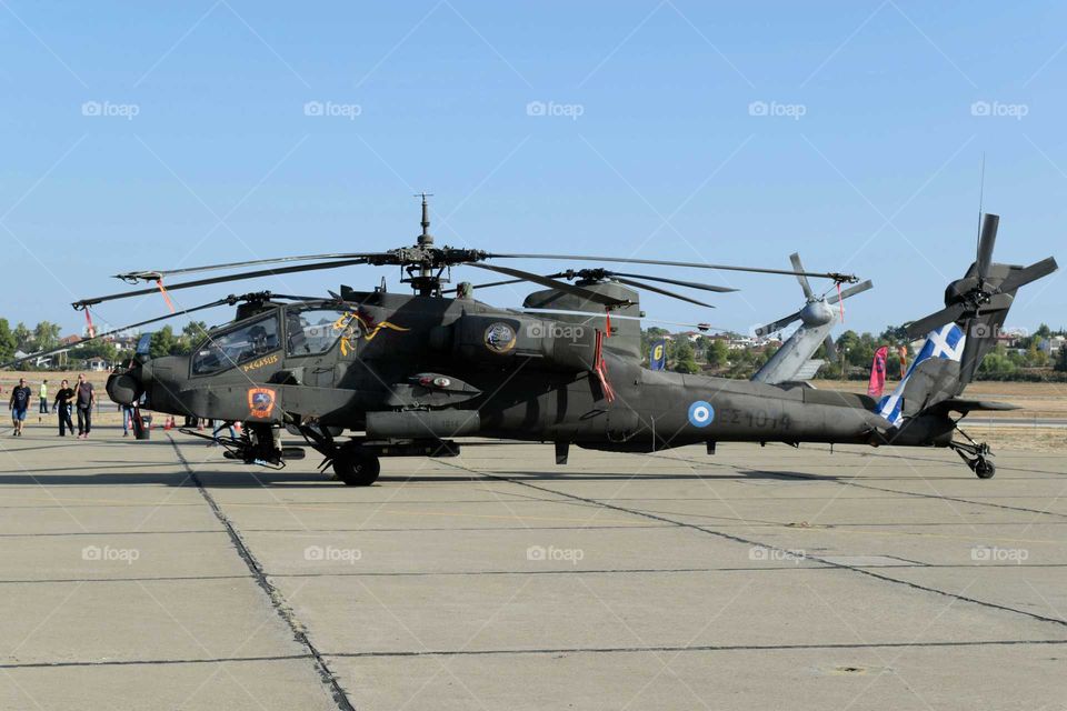 BOEING APACHE AH-64