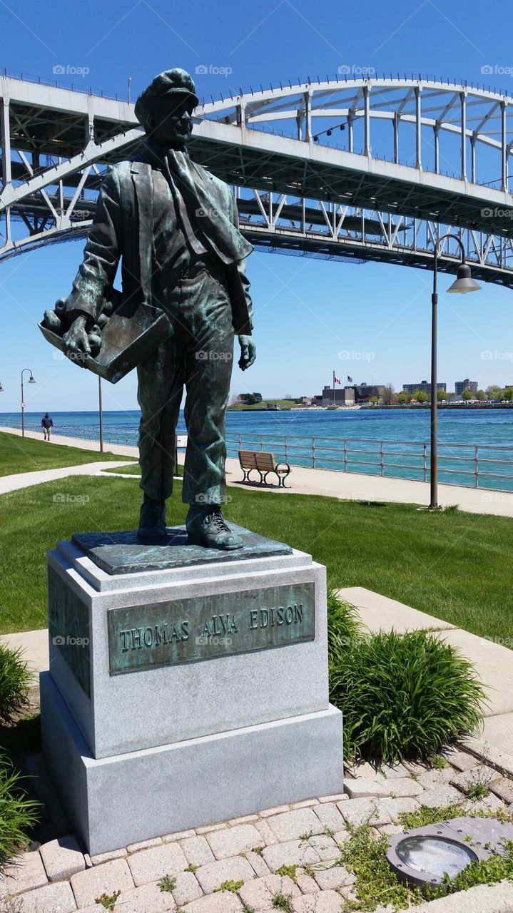 Thomas Edison Statue