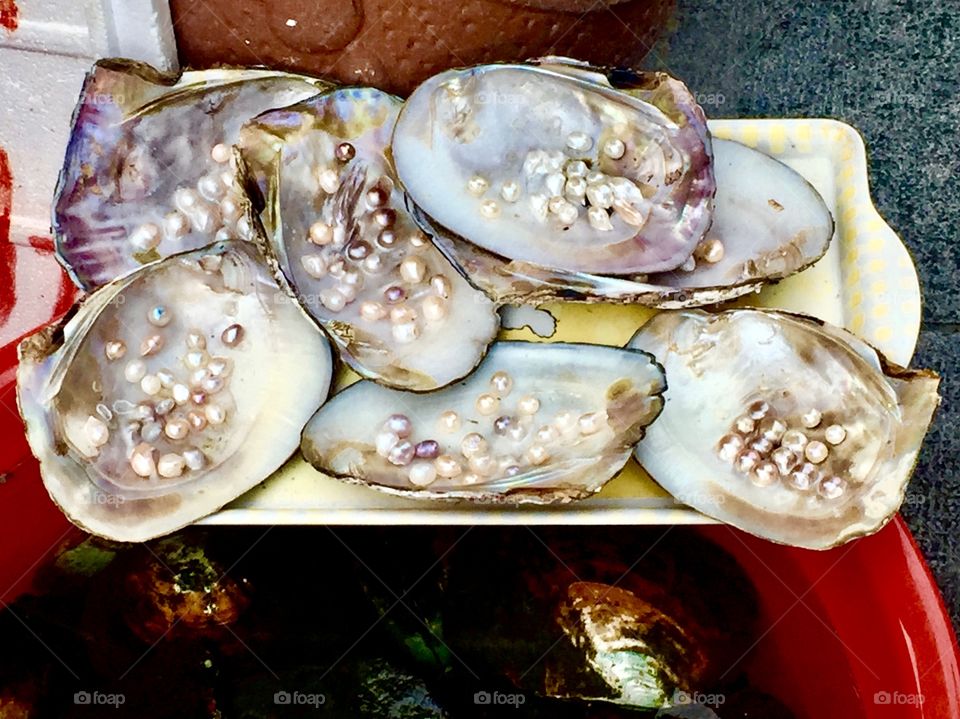 Fresh pearls sold in the markets of Gu Lang Yu Island @ Xiamen, China 