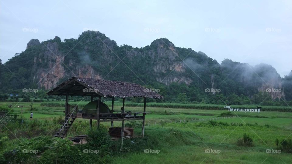 This place is called Mad Dog Camp. Please breathe fully.