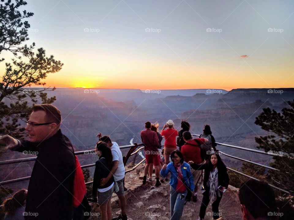 Photographing the sunset at the Grand Canyon