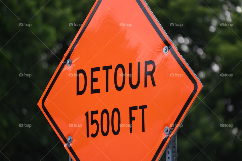 orange detour sign