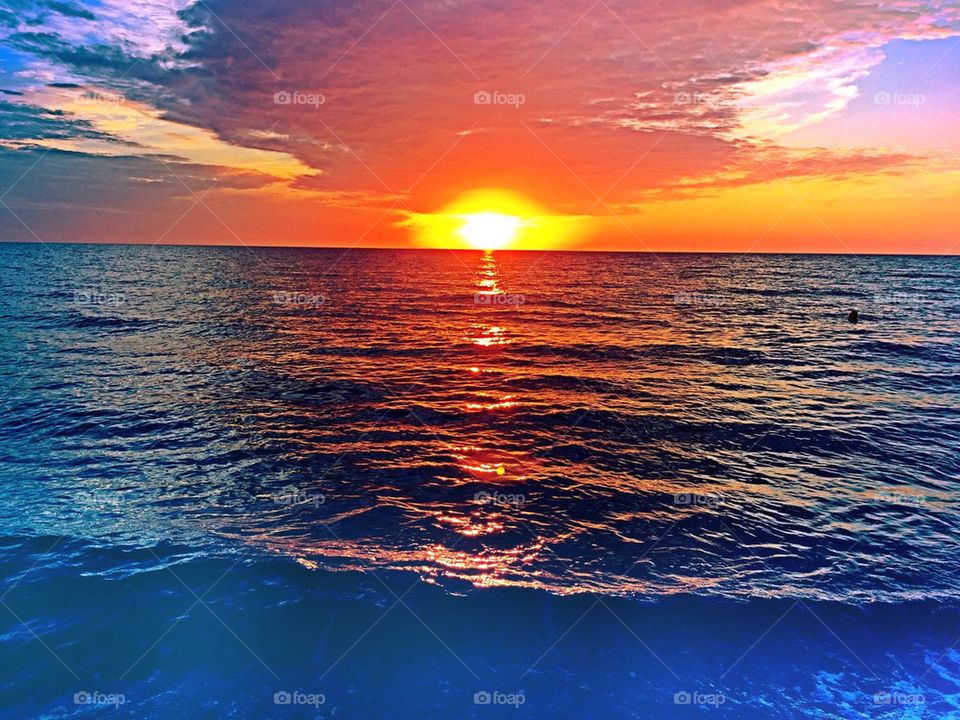 Ocean sunset