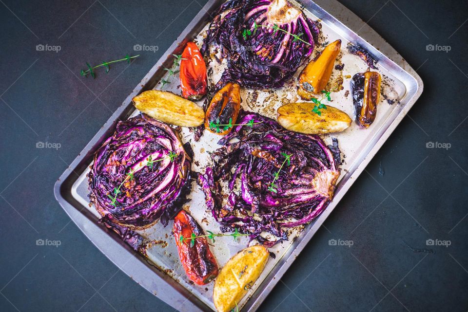 Red cabbage steak