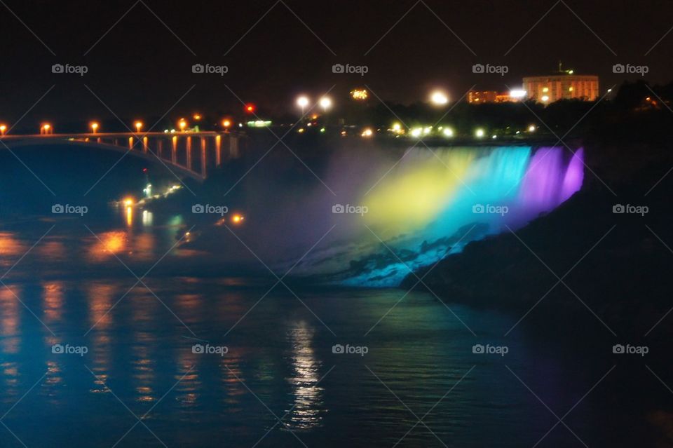 Niagara Falls 