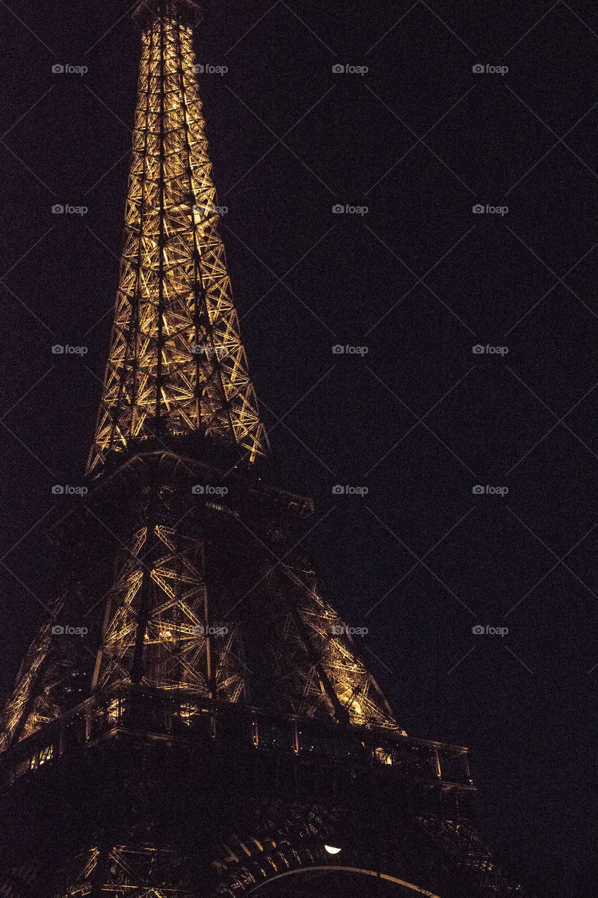 Tour Eiffel at night ! travel around the world is fantastic
