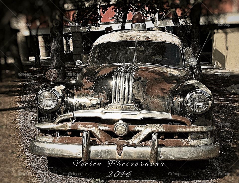 Old car 