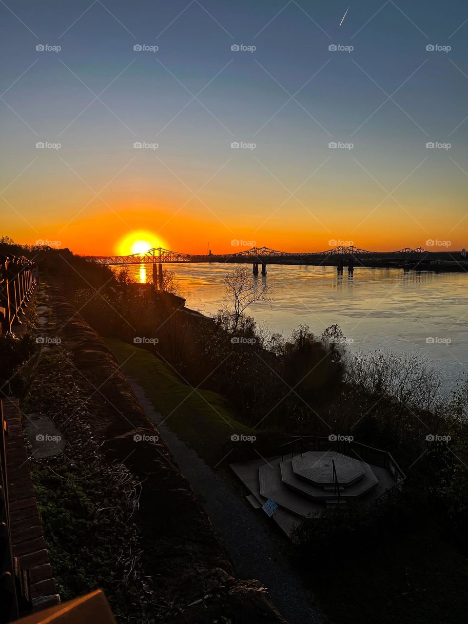A view of the Mississippi River at dusk from Natchez, MS. 