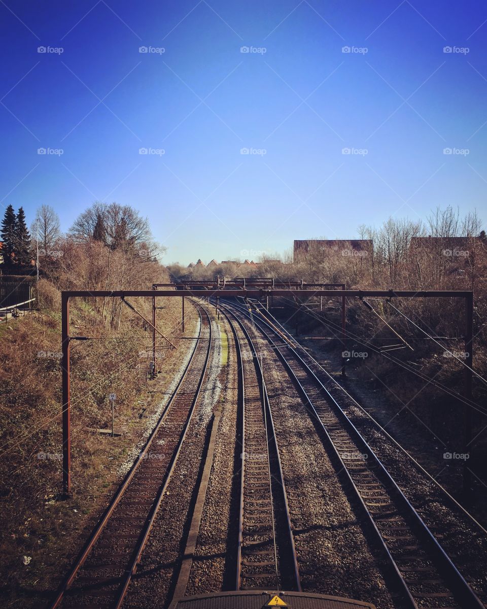 Train tracks 