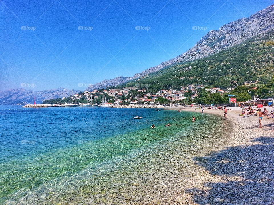 Croatia, Bashka-Voda, Nikolina beach with tourquiese water
