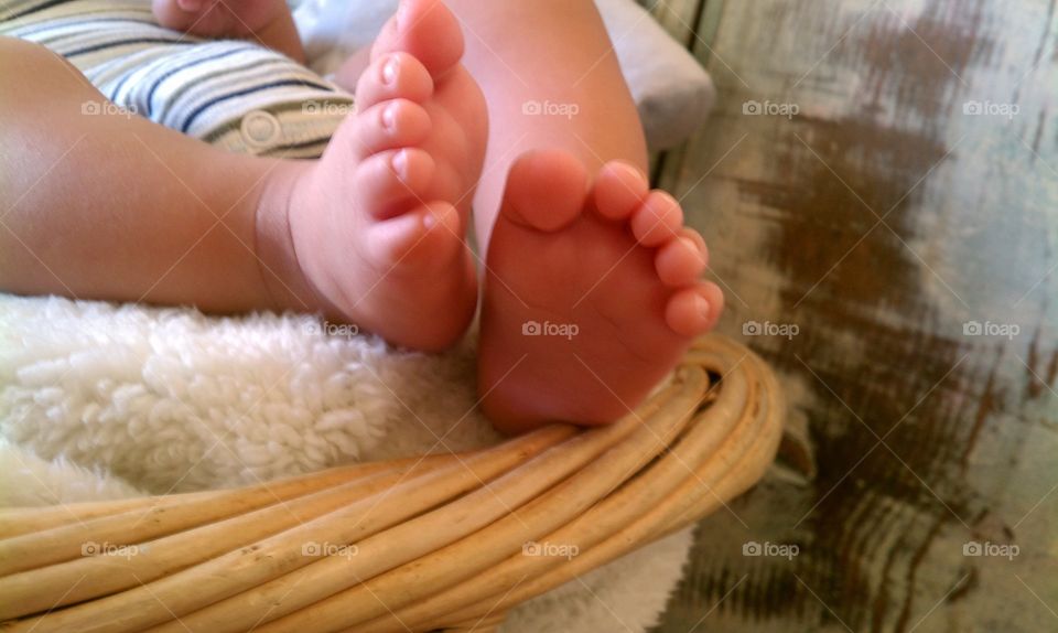 baby feet