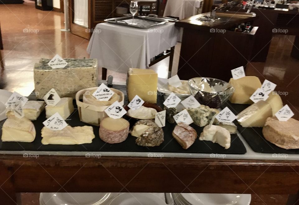So many cheeses 