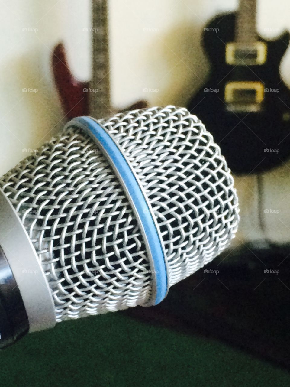 Microphone 