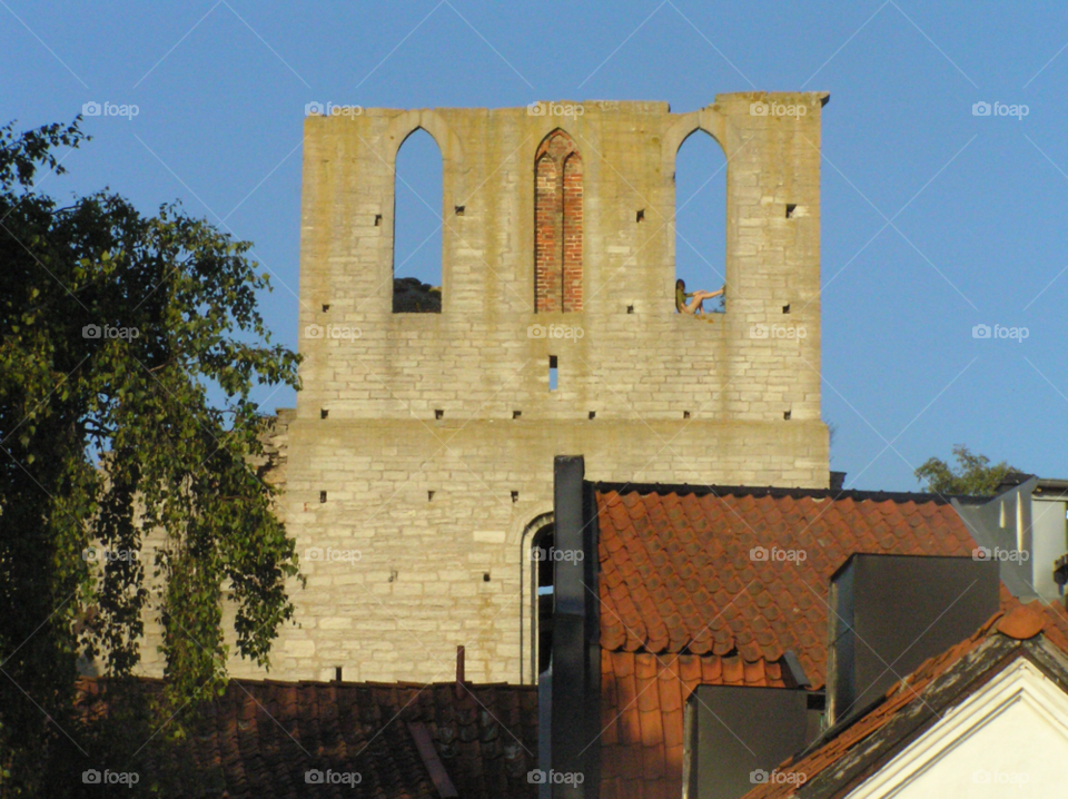 girl flicka visby ruin by MagnusPm