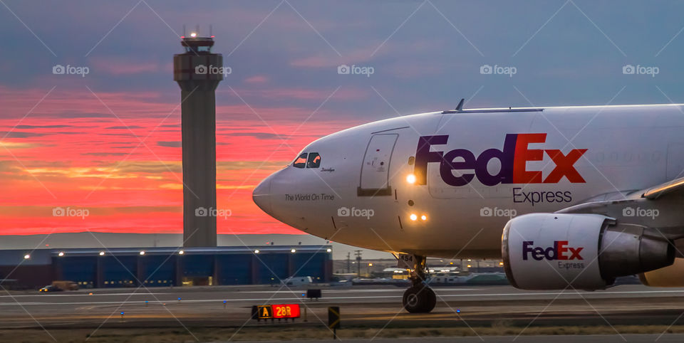 FedEx cargo departure