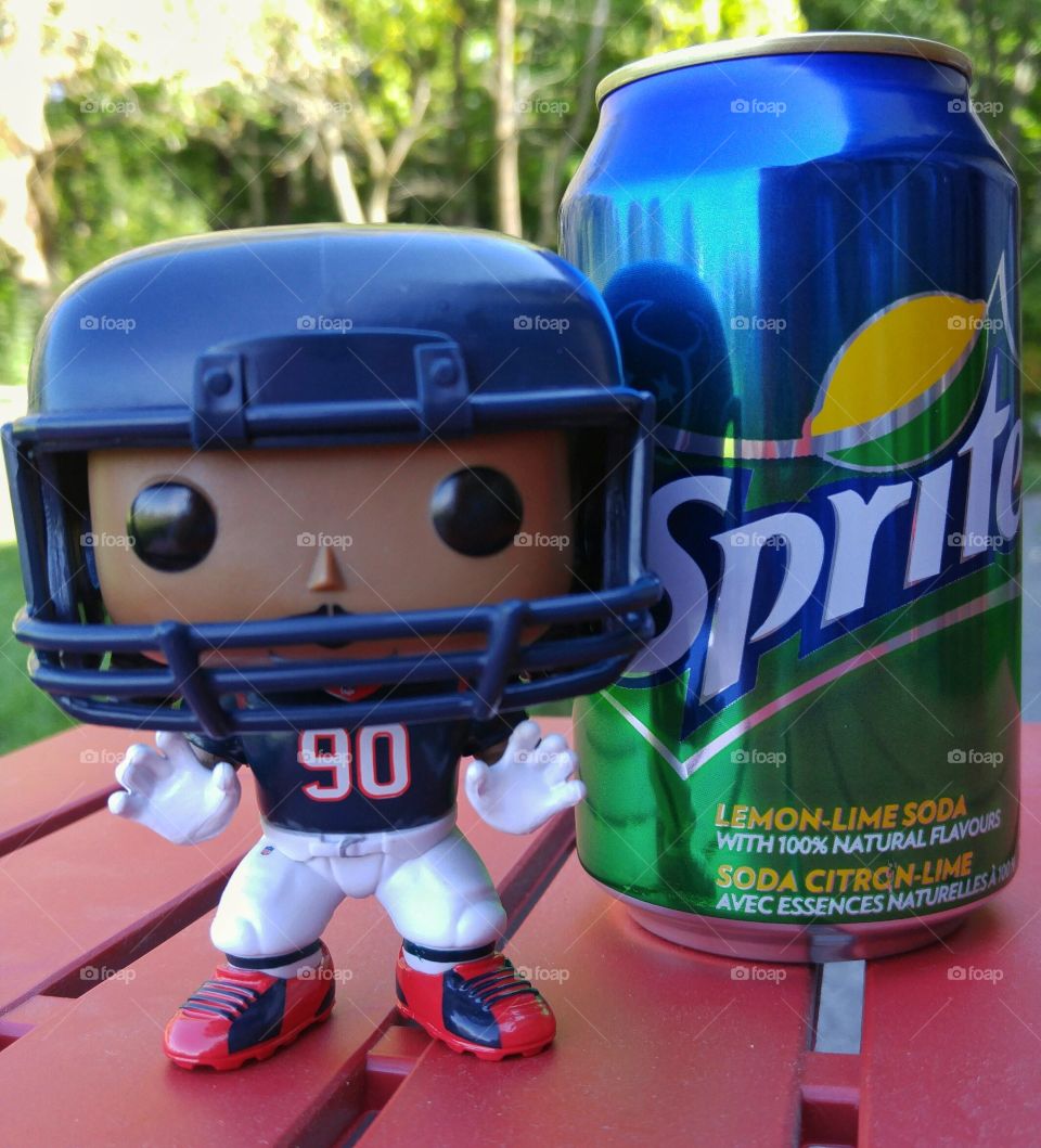 POP! football protecting Sprite