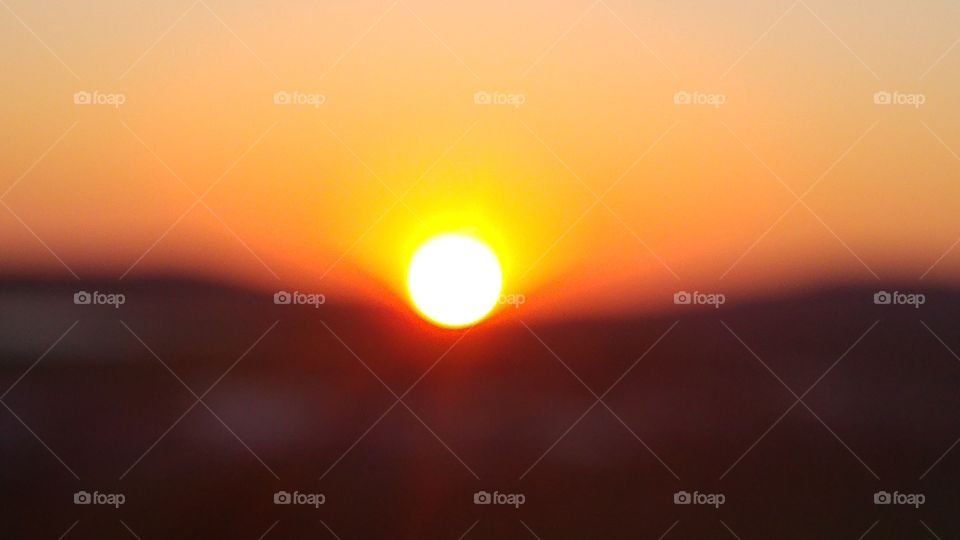 die Sonne geht unter