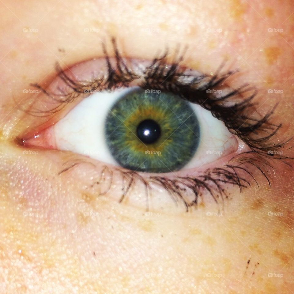 Green eye 